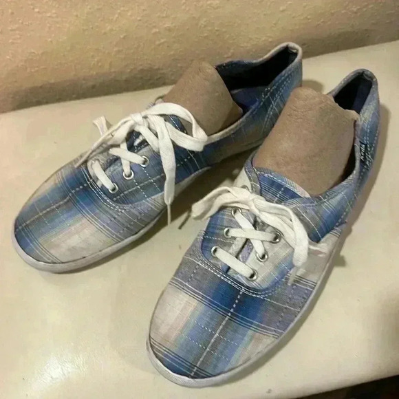Keds sneakers size 9 - Picture 1 of 7